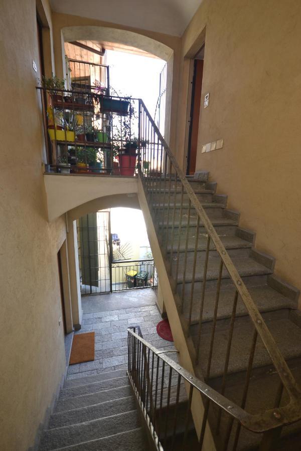 Casa Nel Borgo Vicinissima Al Centro Di Torino Apartment Bagian luar foto