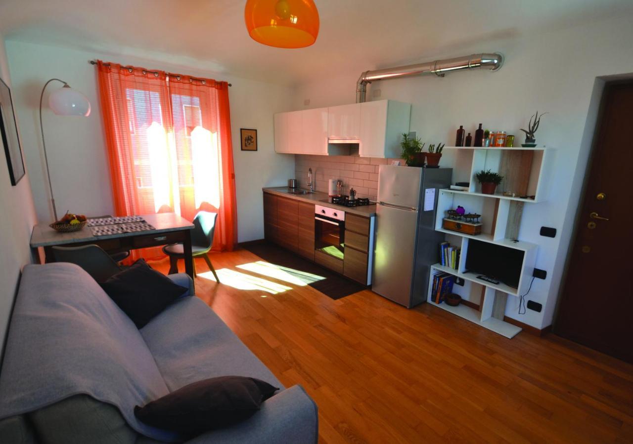 Casa Nel Borgo Vicinissima Al Centro Di Torino Apartment Bagian luar foto