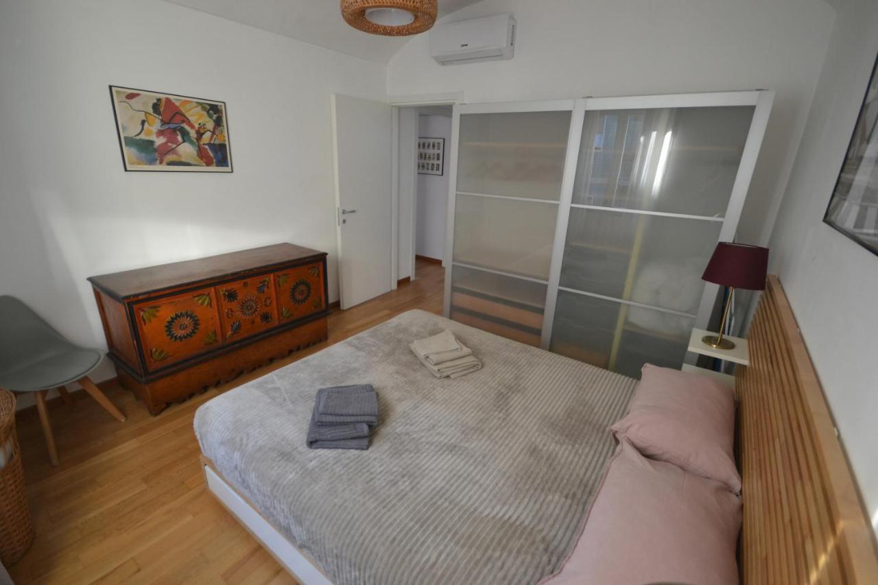Casa Nel Borgo Vicinissima Al Centro Di Torino Apartment Bagian luar foto